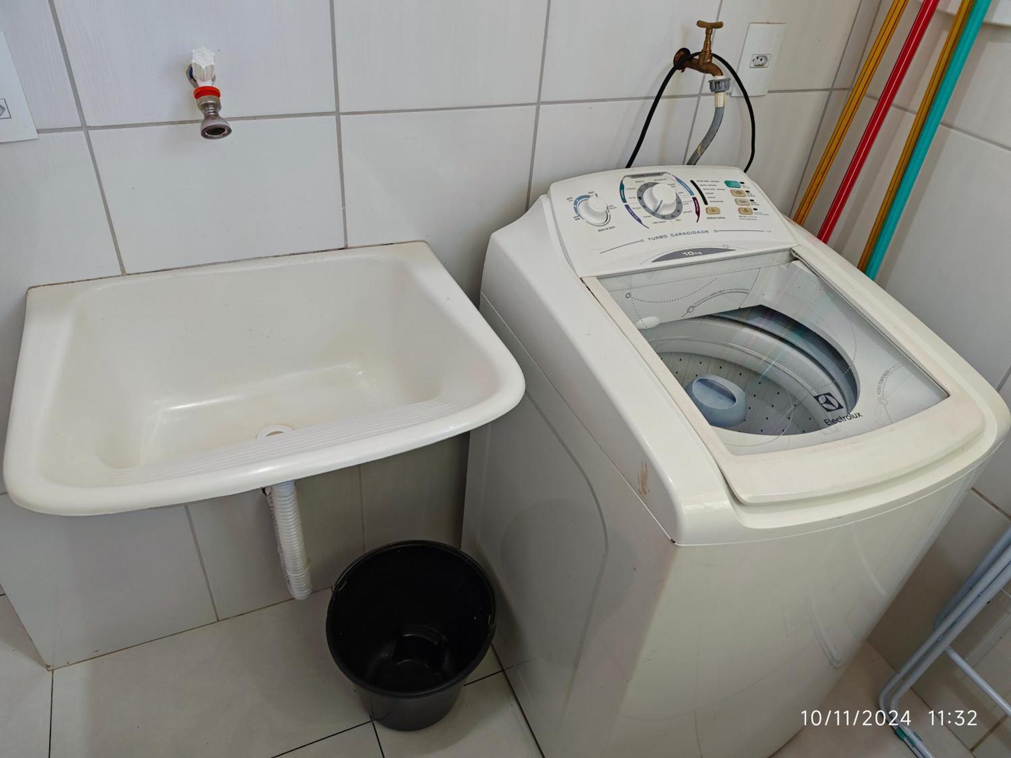Apartamento Ipe Em Com Seguranca